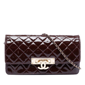 Pre-Loved Chanel Quilted Patent Golden Class East West Wallet on Chain